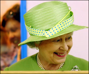 The Queen in the food hall