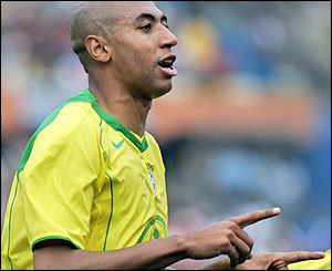 Luisao equalises 