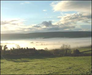 Autumn mists over the Teifi Valley, Llanwenog (Gordon Lumby)