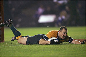 Striling Mortlake gives Australian an early lead