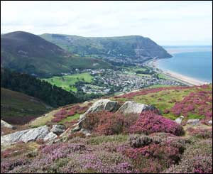 Steve Roberts, from London, Ontario, Canada, took this picture of Penmaenmawr from Strychnant Pass