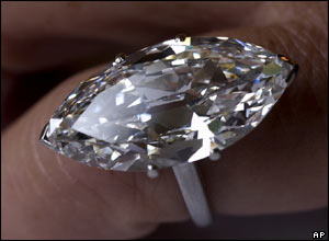 An 11.7-carat diamond ring worn by Maria Callas