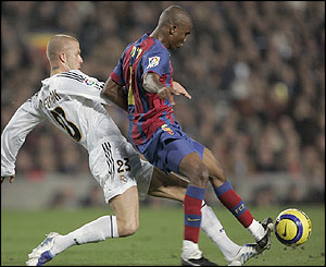 David Beckham tackles Samuel Eto'o