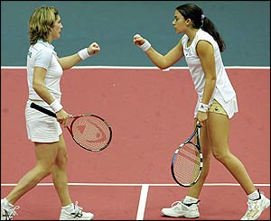 Marion Bartoli and Emilie Loit