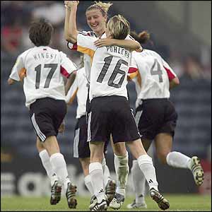 Anja Mittag celebrates her goal 