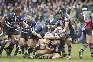 Bath's James Scaysbrook is tackled by Harlequins' Tony Diprose