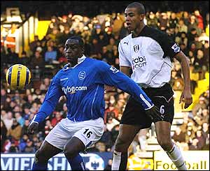 Heskey holds off Knight