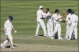 Marcus Trescothick returns to the pavilion