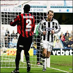 Bowyer taps-in Newcastle first goal after some sustained second half pressure