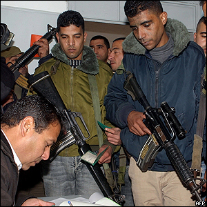 Voters in Jenin from the al-Aqsa Martyrs' Brigades