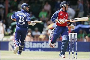 England openers Geraint Jones and Marcus Trescothick