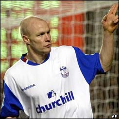 Andy Johnson adds yet another goal to his impressive goal tally with a penalty