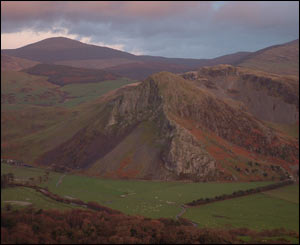Birds Rock with the Tarren Ridge in the background and Dyffryn Dysynni in the foreground (Matthew Roberts from Rhosgadfan)