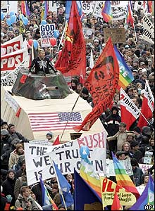 Anti-Bush protesters in the German city of Mainz