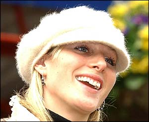 Zara Phillips arrives at Cheltenham