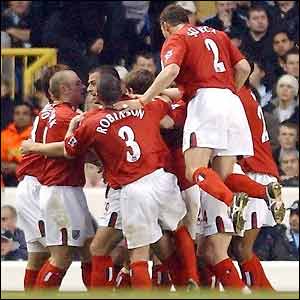 West Brom take a precious lead at White Hart Lane