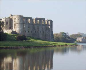 Steve Duckworth sent this picture of Carew Castle in Pembrokeshire 
