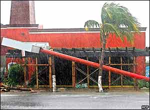 Damage in Mexican resort of Cancun