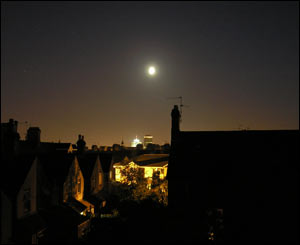 Looking from Roath into town on a moony July night (Steve Chapple)