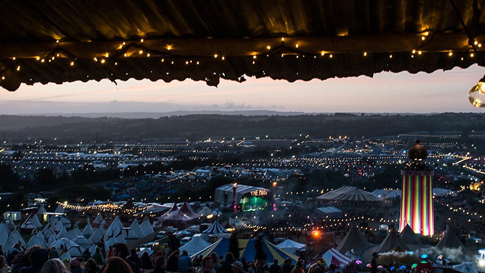 Why don't we show all artists and songs?