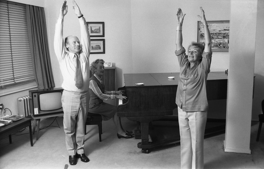 Eileen Fowler (right) with Desert Island Discs presenter Roy Plomley, 1974