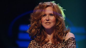 Singer, famous for fronting T'Pau