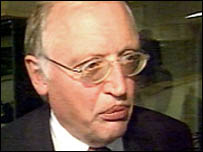 Ґюнтер Фергойґен промовляв в інтерв'ю журналу Ді Вельт 