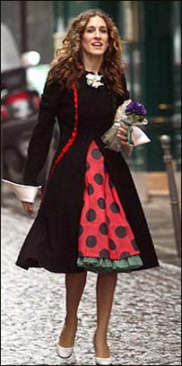 《欲望都市》的女主人公carrie