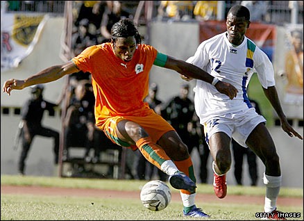 Didier Drogba (Ivory Coast), Nssiemou Thierry (Gabon)