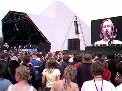 Feeder at Glasto 2003