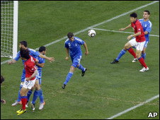 الهدف الأول