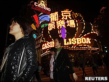 何鸿燊经营的澳门葡京娱乐场（27/1/2011）