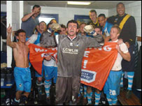 Rovers celebrate (Jeff Davis)