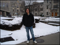O aluno brasileiro Victor Wanderley no campus da Virginia Tech University