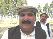 شاعر اميرزى په اوومه سټوډيوکې