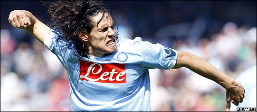 Cavani es la sensación del calcio