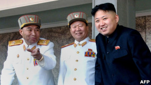 李英浩、崔海龍、金正恩