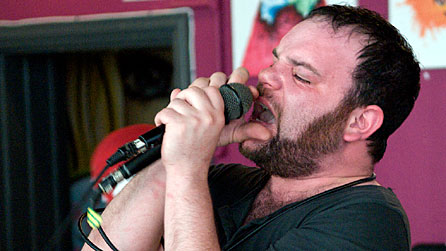 Die! Chihuahua! Die!