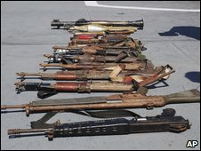 Індійський флот каже, що заарештував піратів і захопив зброю