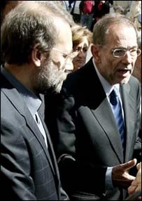 خاوير سولانا (راست) و علی لاريجانی