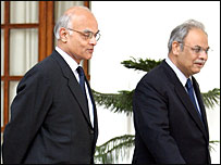 शिवशंकर मेनन और रियाज़ मोहम्मद ख़ान