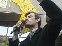 O ativista estudantil Ali Nikoo Nesbati