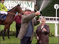 The O'Sheas at races