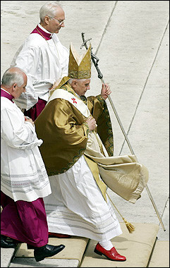 benedictxvi.jpg