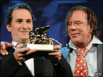  ڈیرن ارونوسکی اور مکی رورک 