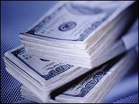 Гроші на закордонних рахунках не пахнуть?