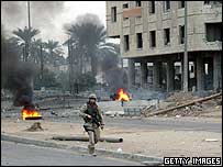 První nálož vybuchla před australským velvyslanectvím 