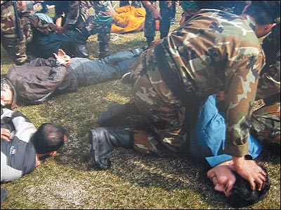 جمع آوری داروفروشان