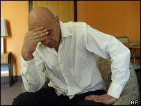 O jornalista francês Alexandre Jordanov, pouco após sua libertação