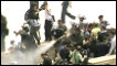 Manifestantes entram em confronto com a polícia em Atenas
